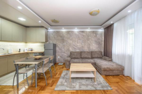 Modern Living Apt - Pause - PRIVATE PARKING